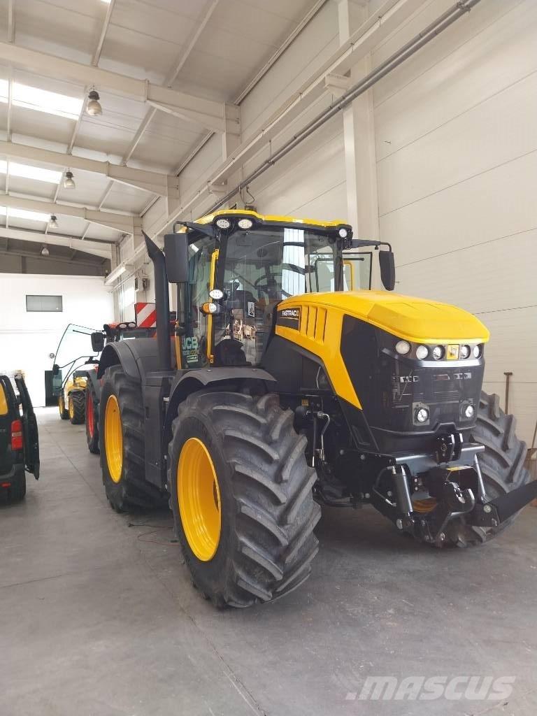 JCB 8330 iCON Tractoren