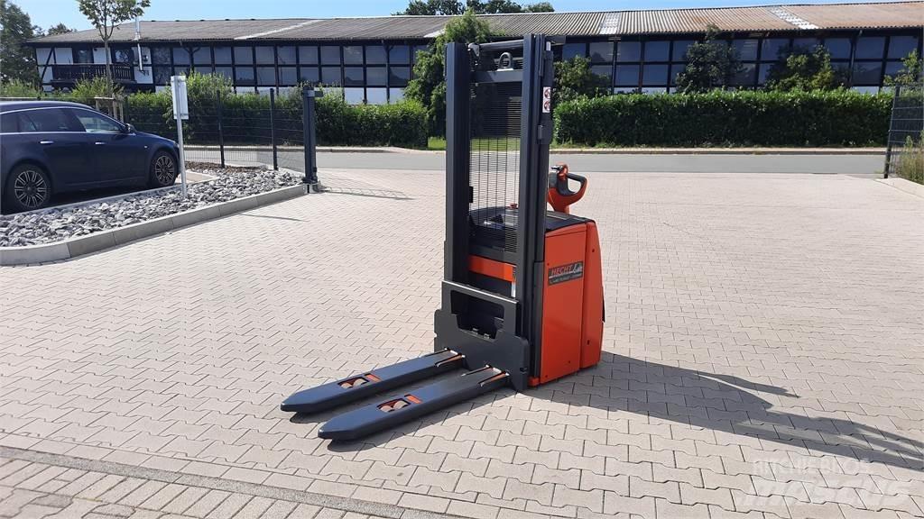 Linde L16 - BR1173 Meeloop stapelaar