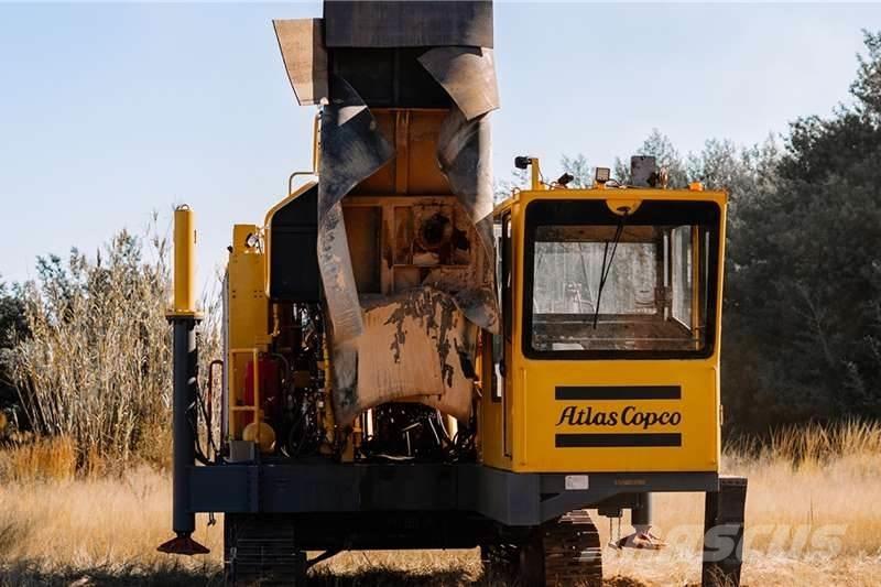 Atlas Copco DM30 Surface drill rigs