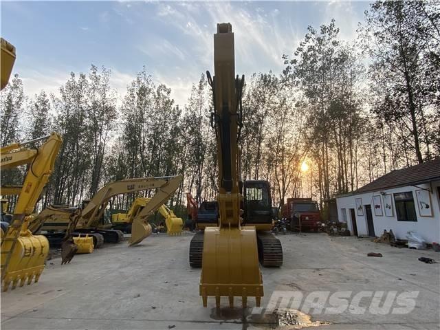 CAT 320D Rupsgraafmachines