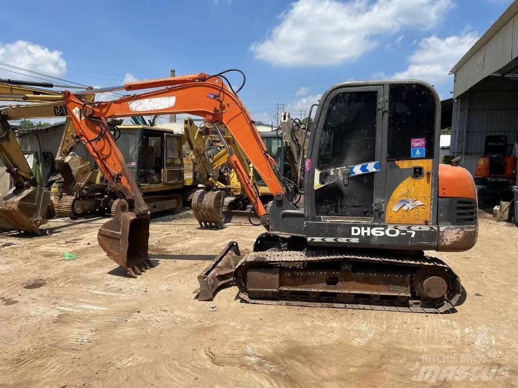 Doosan DH 60-7 Minigraafmachines < 7t