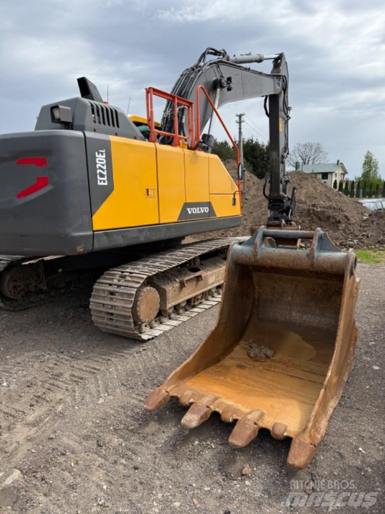 Volvo EC 220 EL Rupsgraafmachines