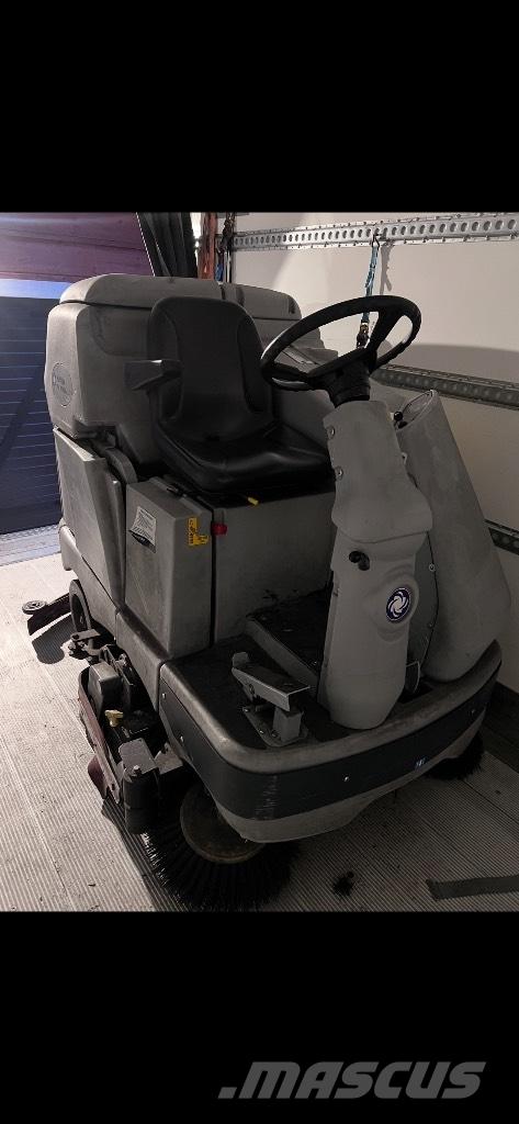 Nilfisk BR 1100S Schrobzuigmachines