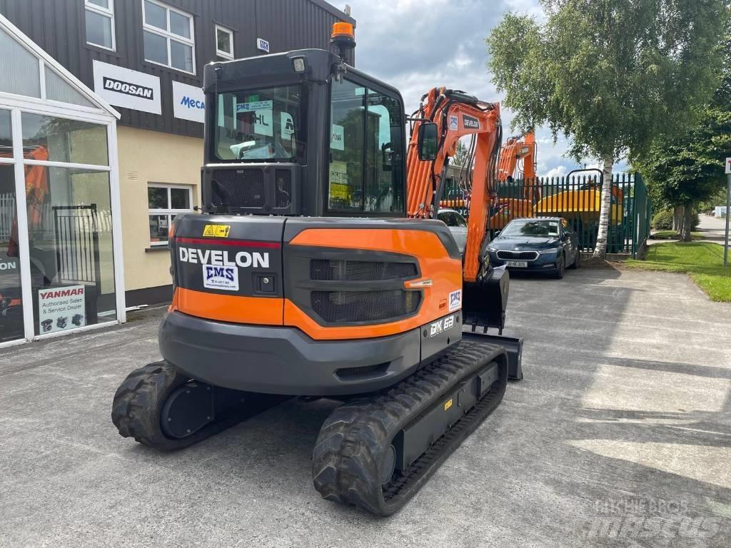 Develon DX 63-7 Minigraafmachines < 7t