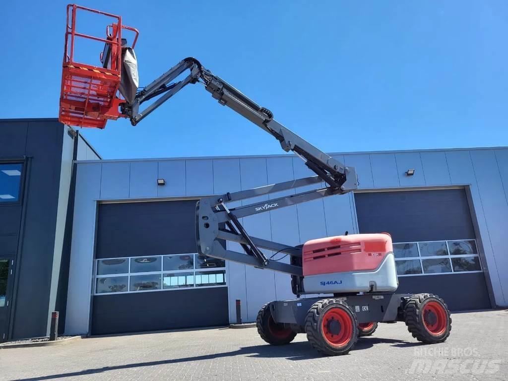 SkyJack SJ 46AJ Knikarmhoogwerkers
