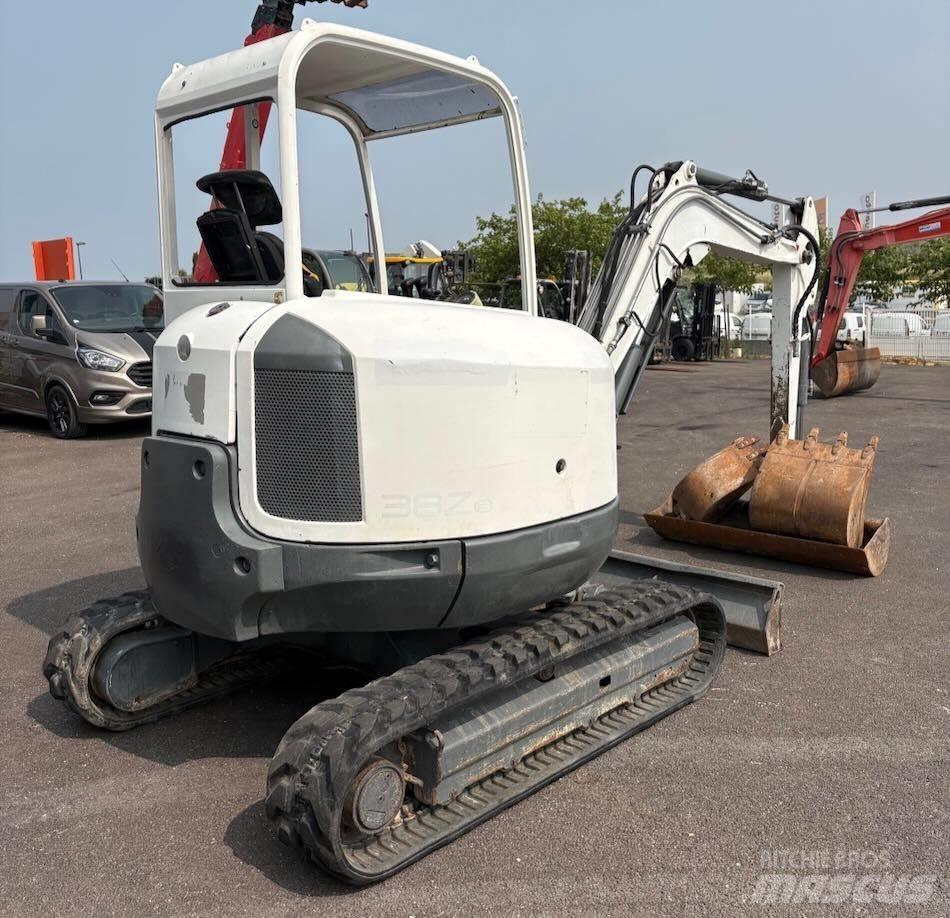 Neuson 38 Z 3 RD Minigraafmachines < 7t