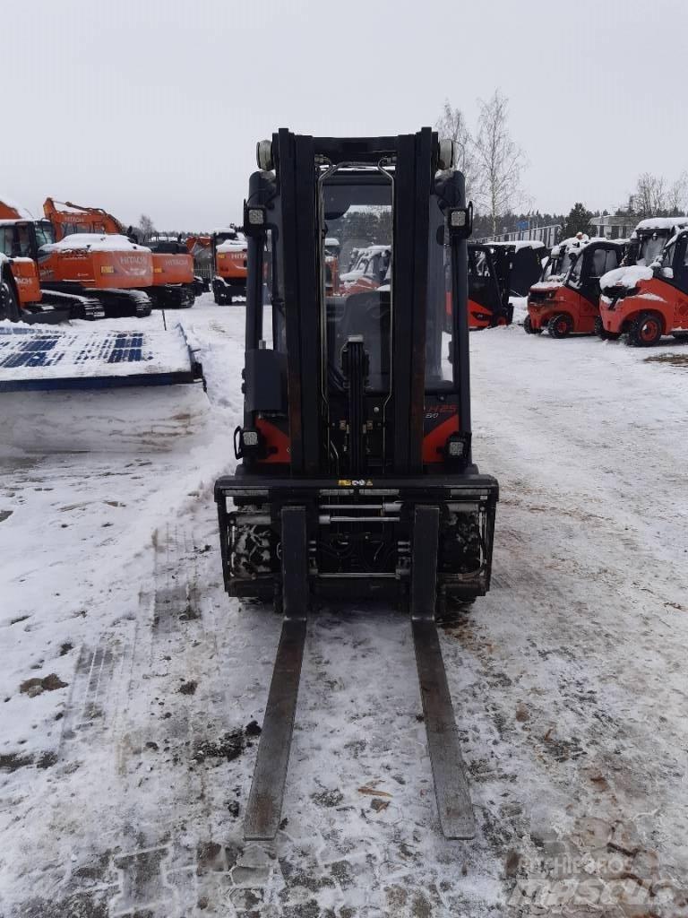 Linde H 25 T LPG heftrucks