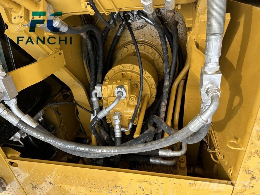 CAT 325D Rupsgraafmachines
