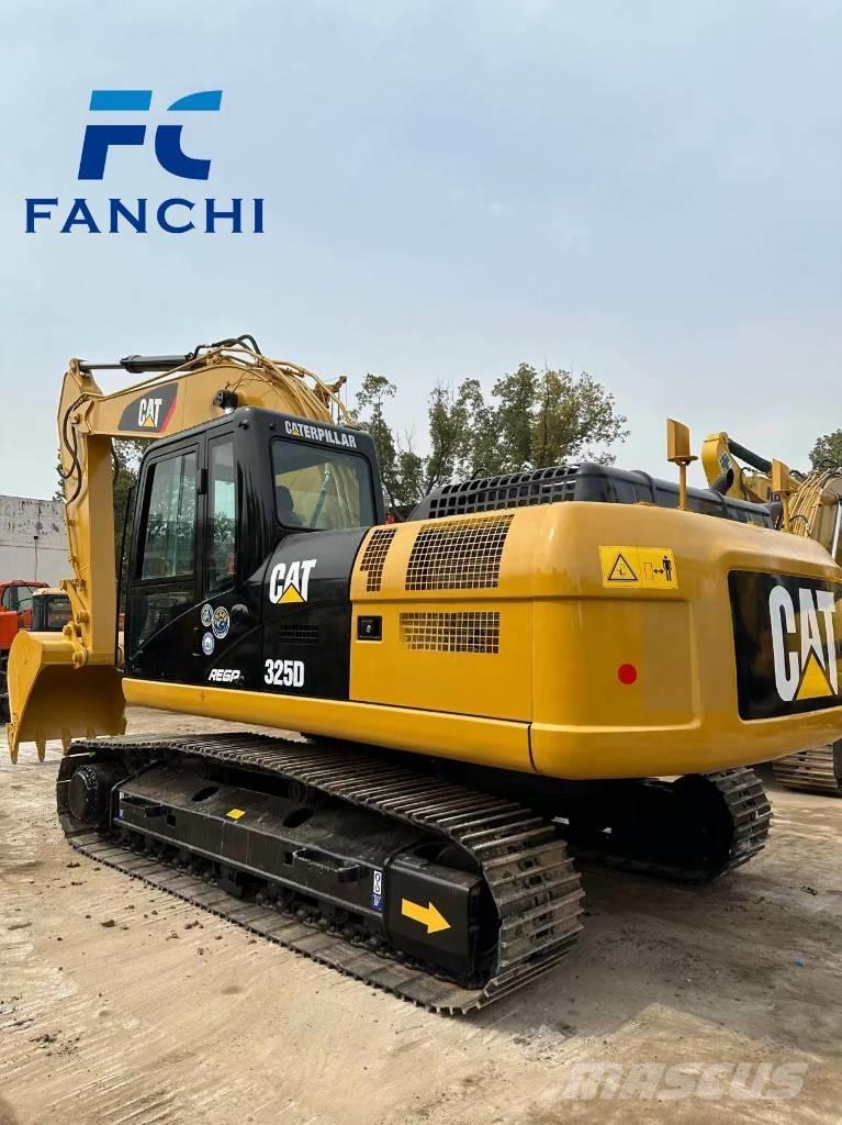 CAT 325D Rupsgraafmachines