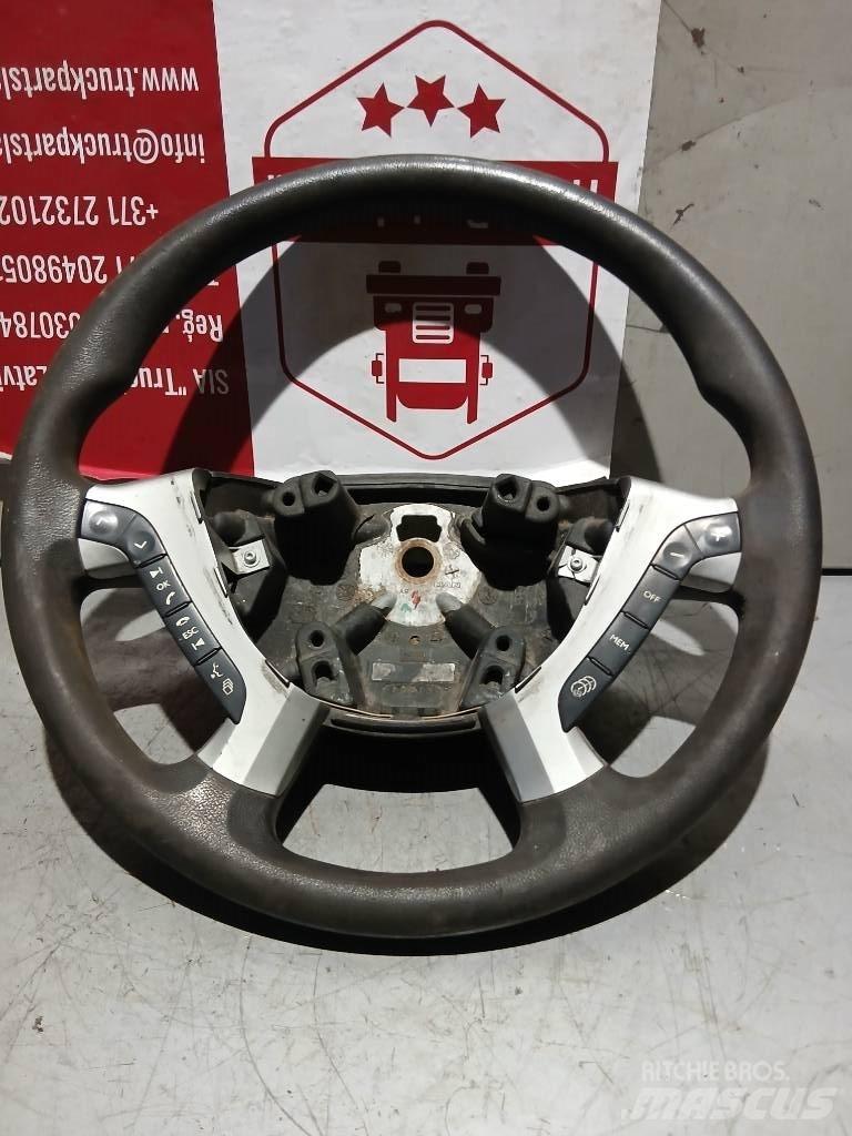 MAN TGX   81464306027 Cabine en interieur