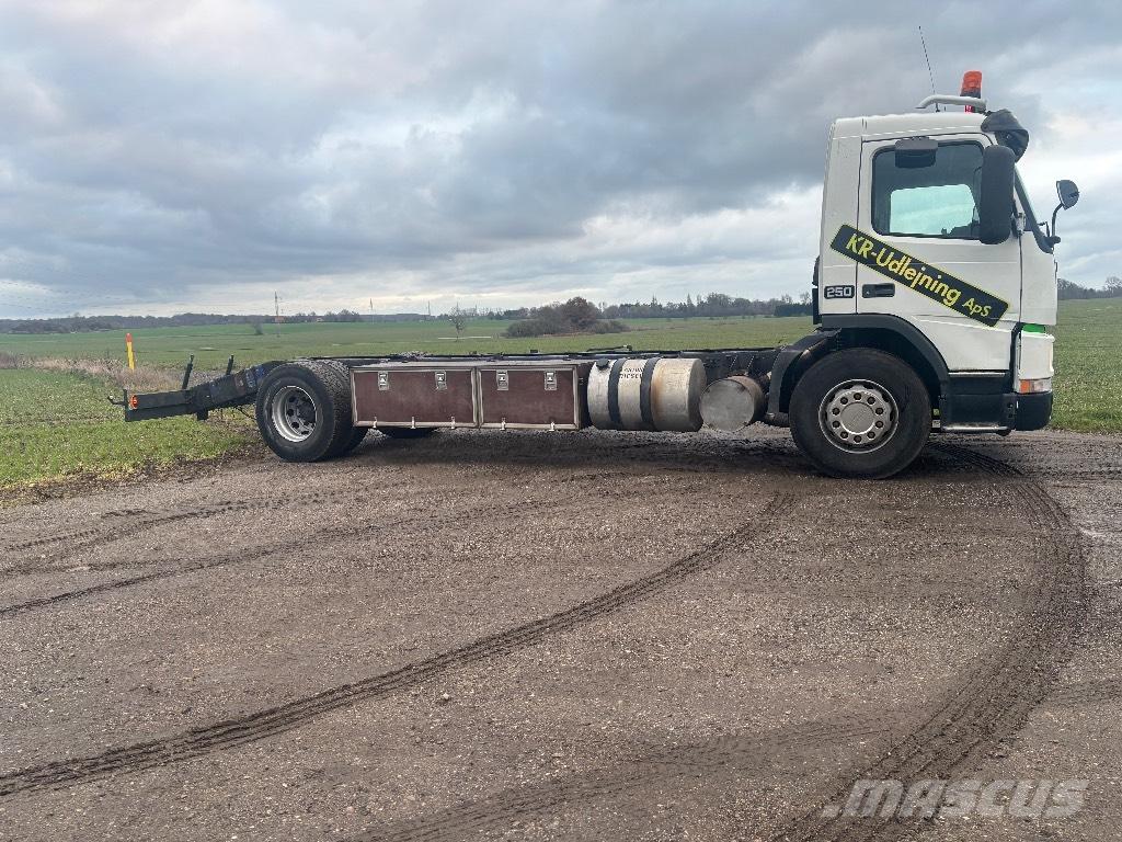 Volvo FM 7 250 Oprijwagen