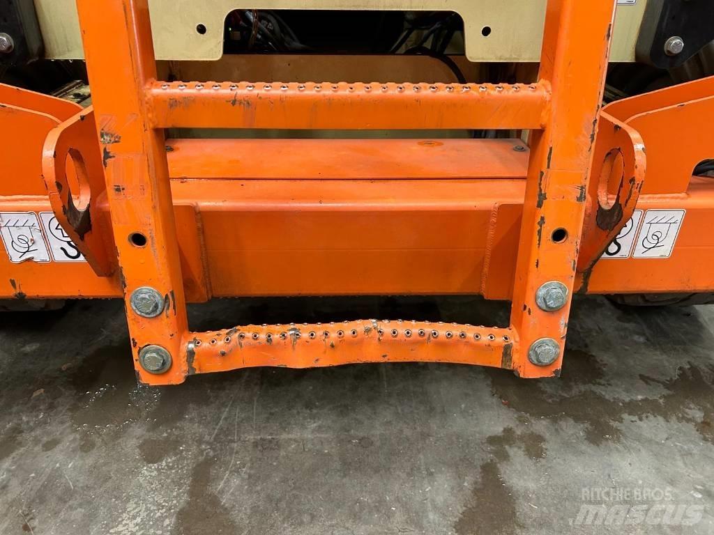 JLG M 4069 LE Schaarhoogwerkers