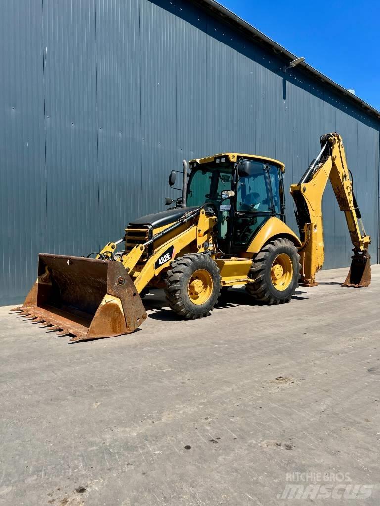 CAT 423E Schrankladers