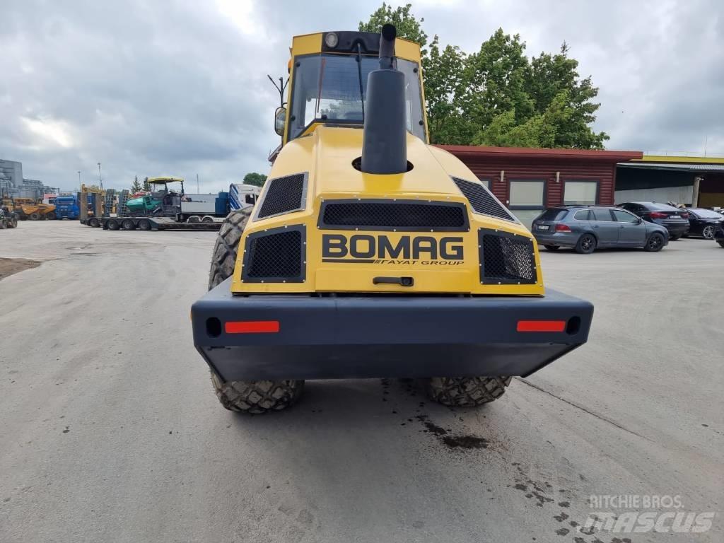 Bomag BW 213 D H-4 Trilrolwalsen