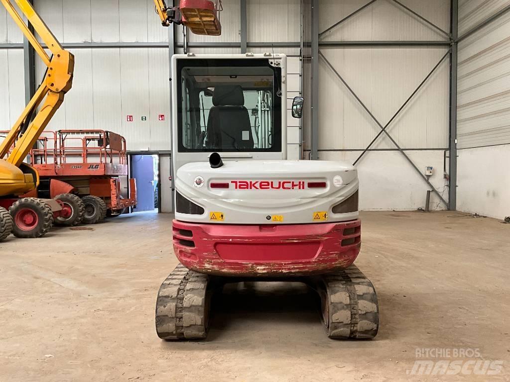 Takeuchi TB 250-2 Minigraafmachines < 7t