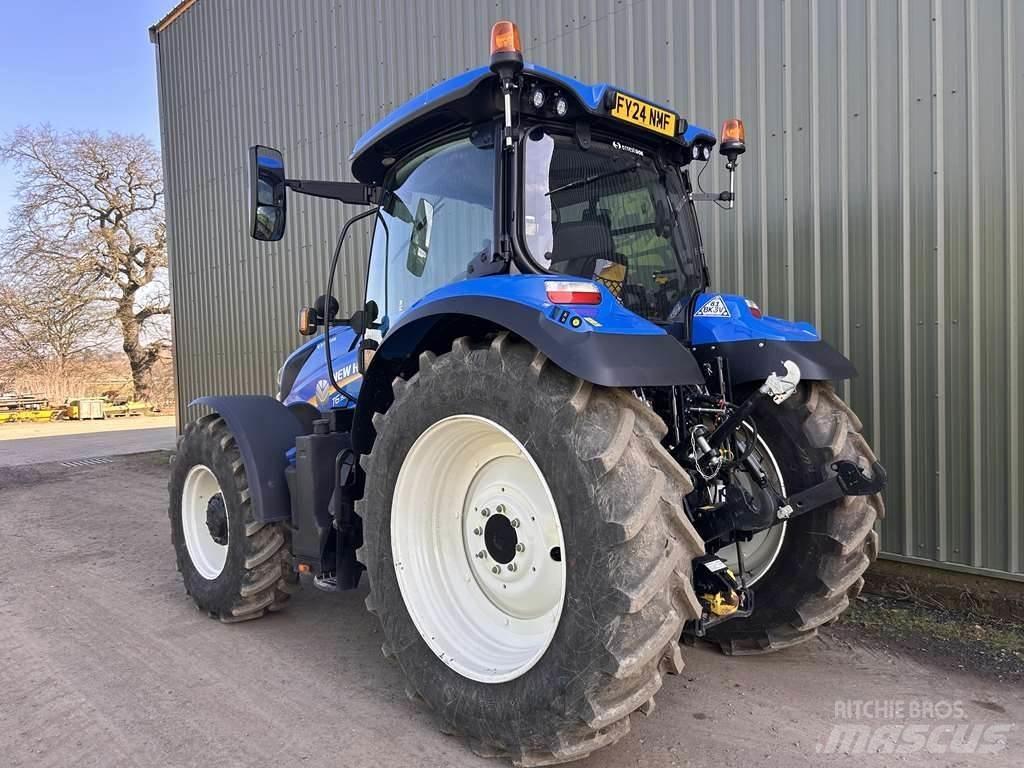 New Holland T6.155 Tractoren
