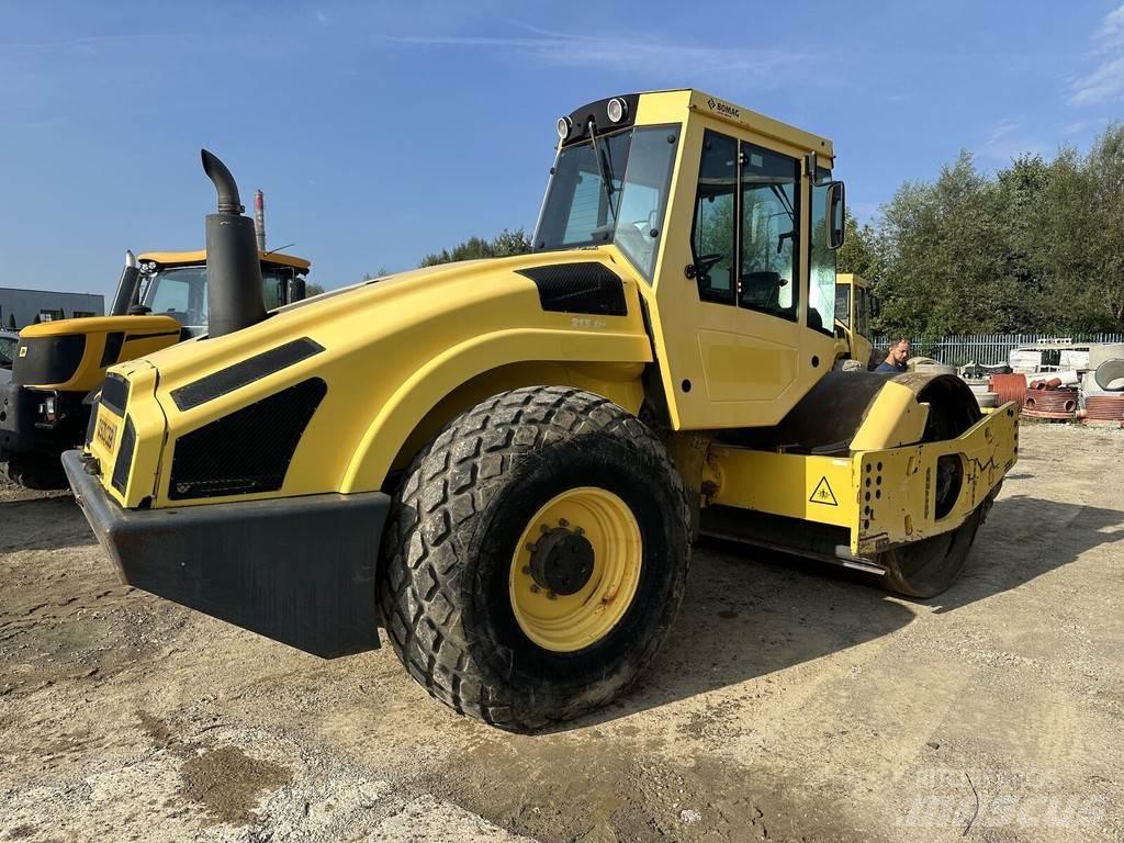 Bomag BW213-DH4 Trilrolwalsen