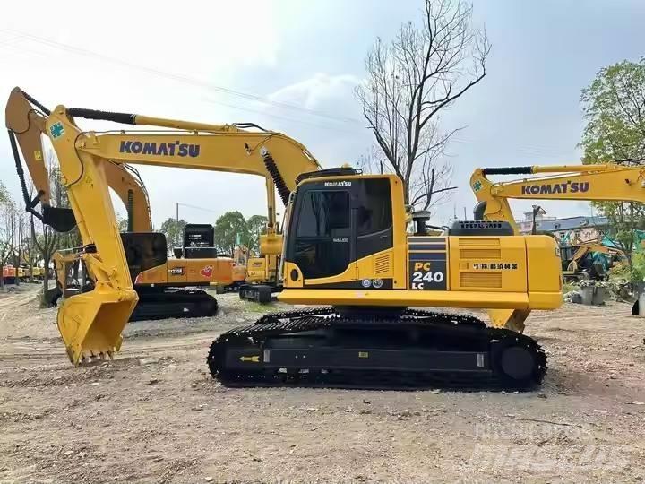 Komatsu PC240 Rupsgraafmachines