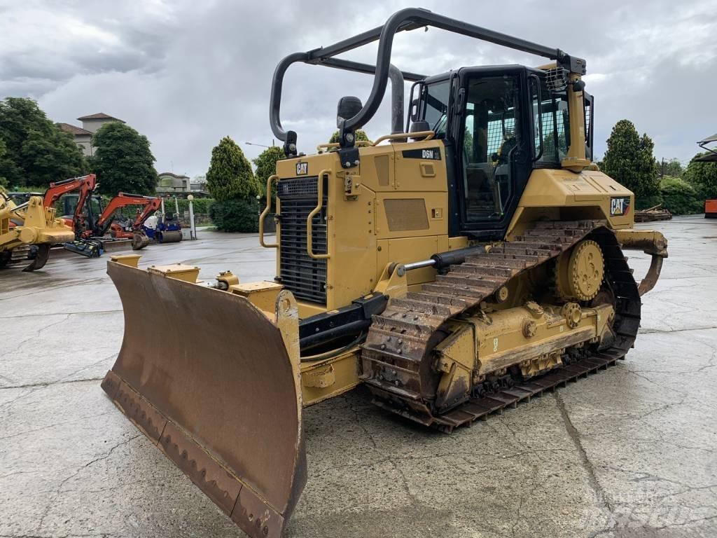 CAT D 6 N XL Rupsdozers