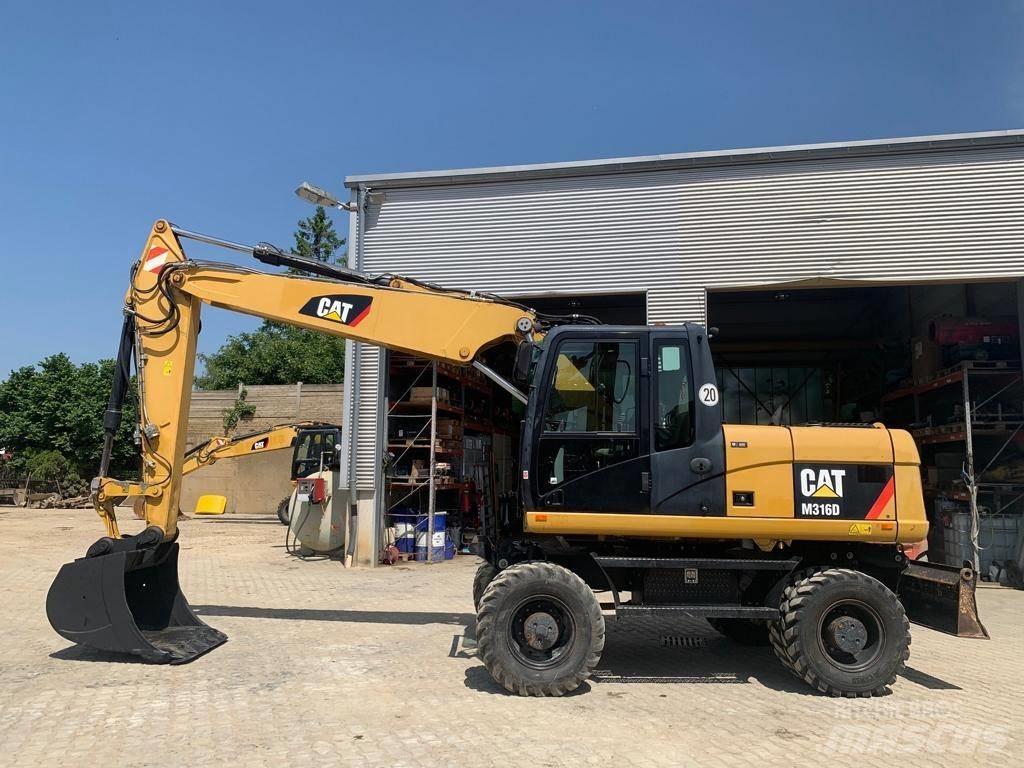 CAT M 316 D Wielgraafmachines