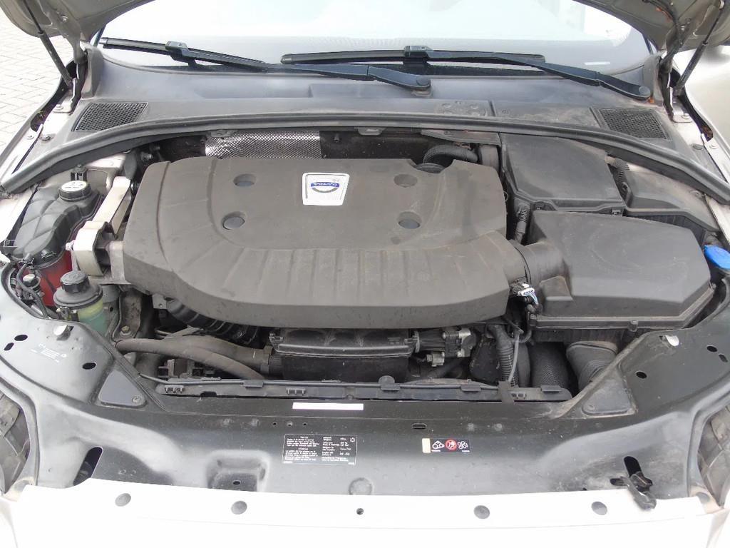 Volvo V70 + manual Auto's