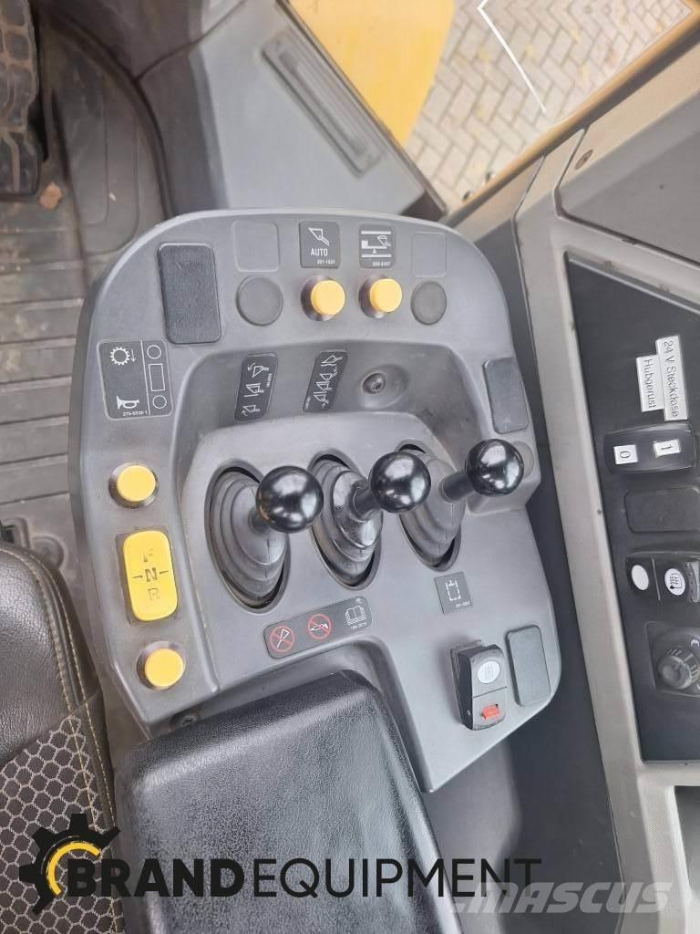 CAT 950M Wielladers