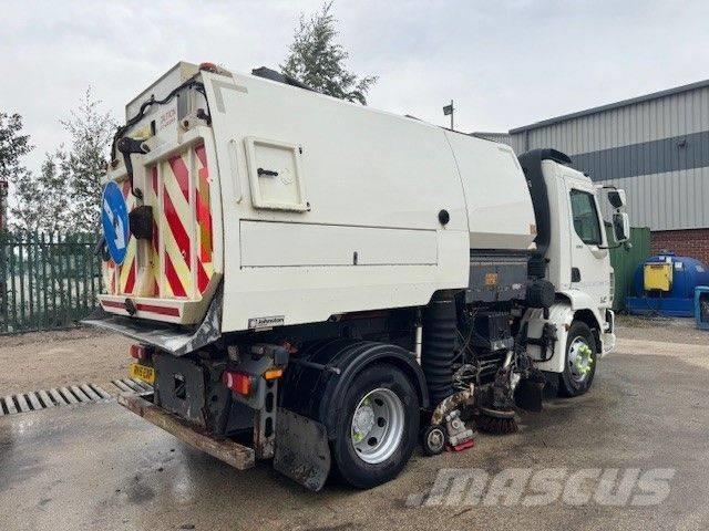 DAF LF 220 Veegwagens