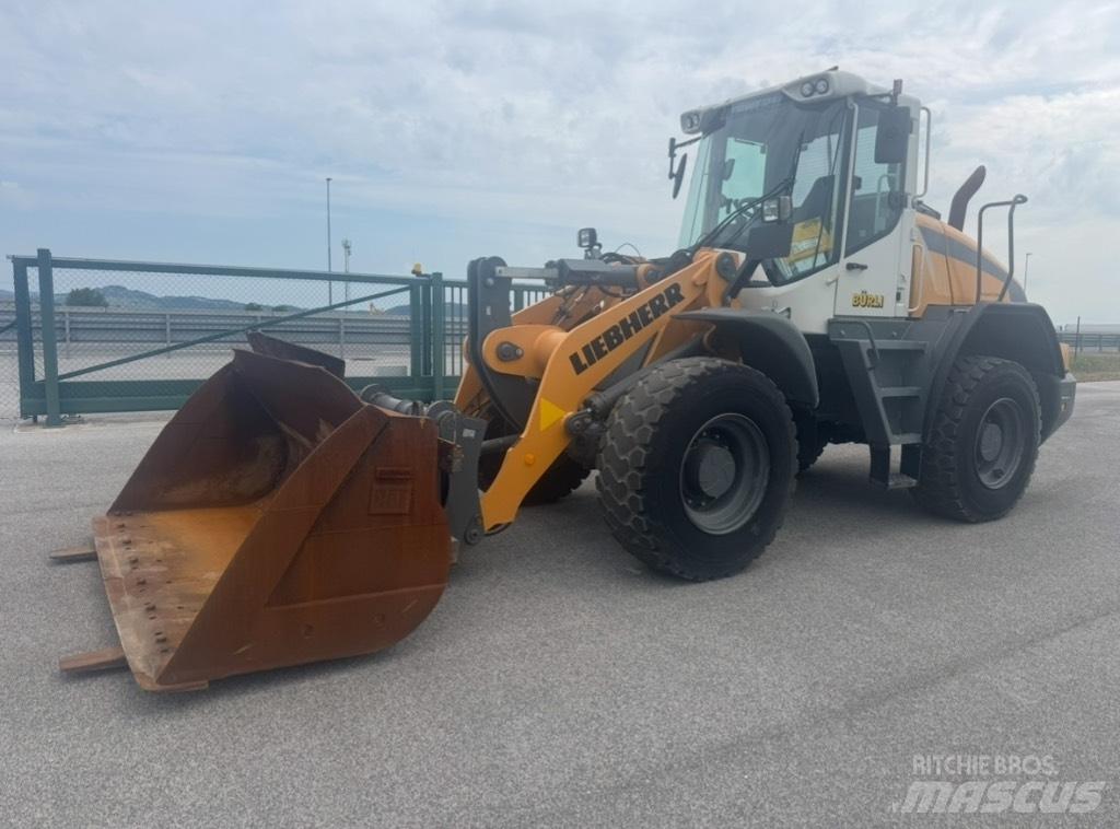 Liebherr L 526 Wielladers