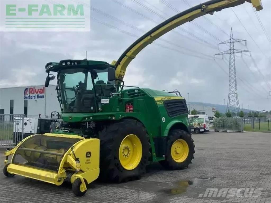 John Deere 8600i Zelfrijdende veldhakselaars