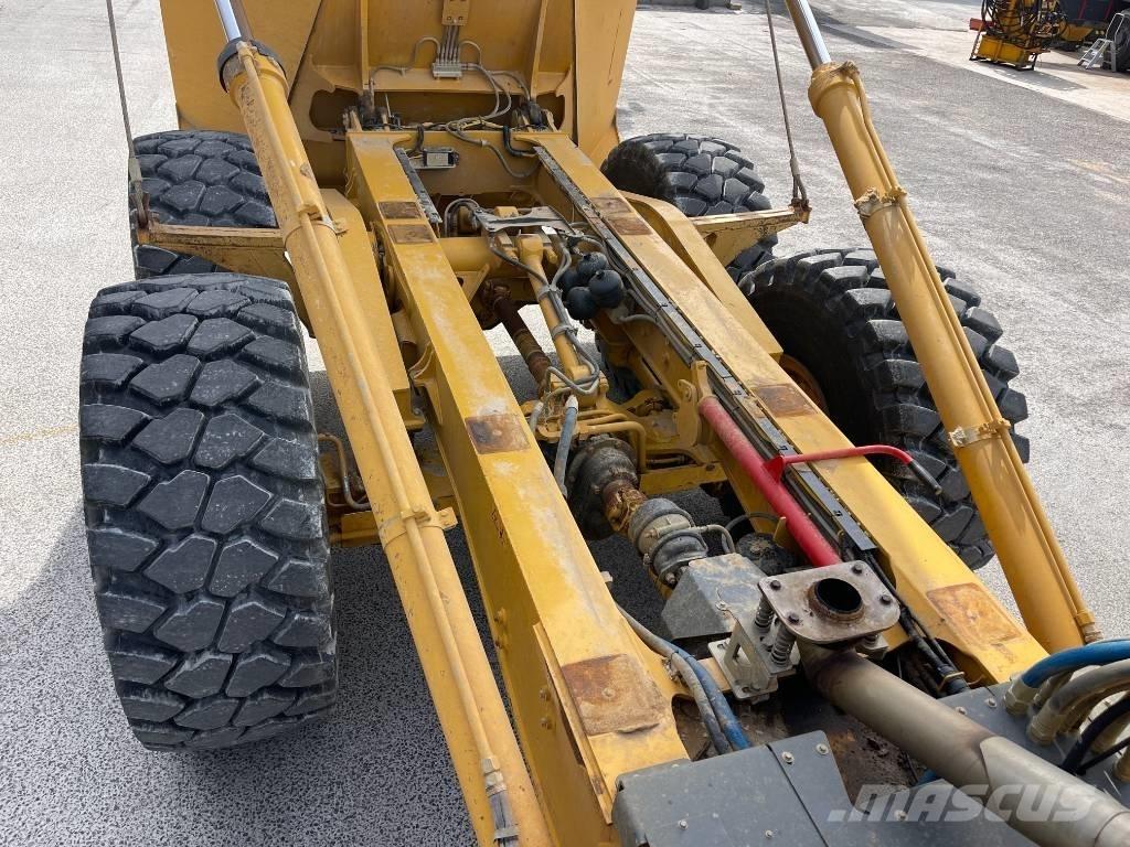 Bell B 35 E 2x units Knik dumptrucks