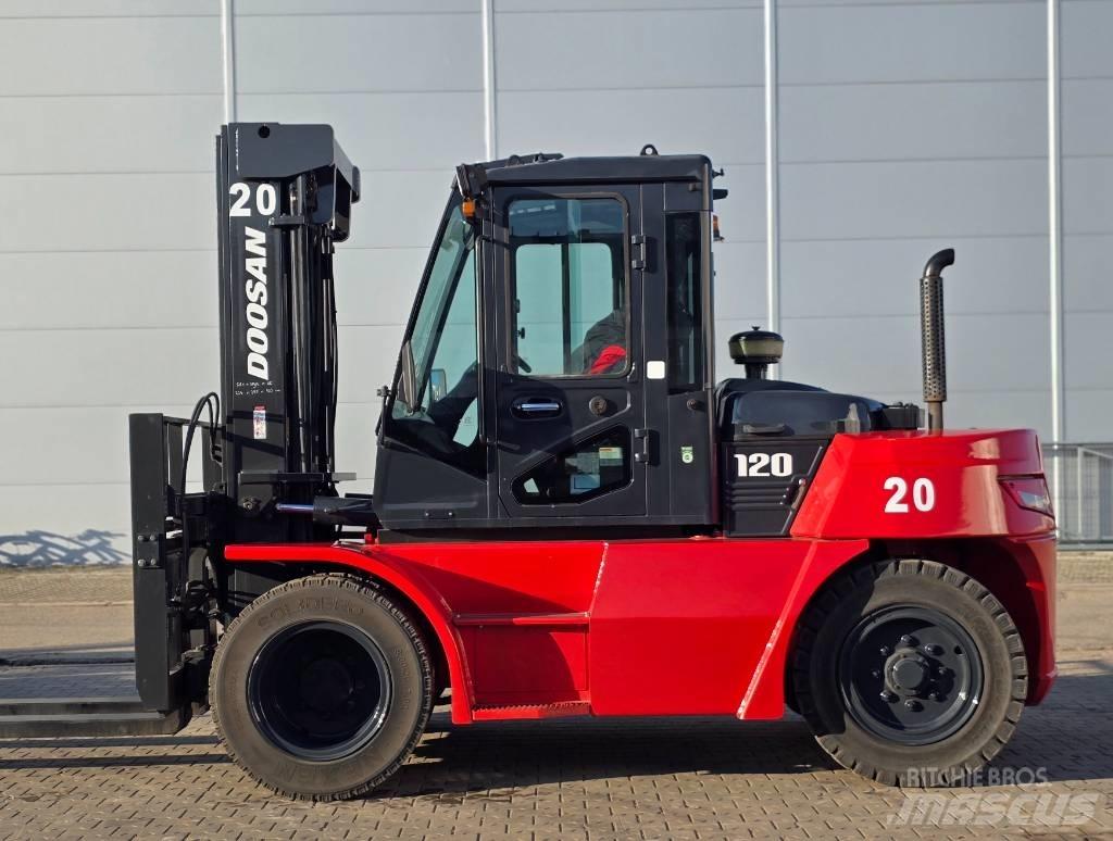 Doosan D90/120 S-7 Diesel heftrucks