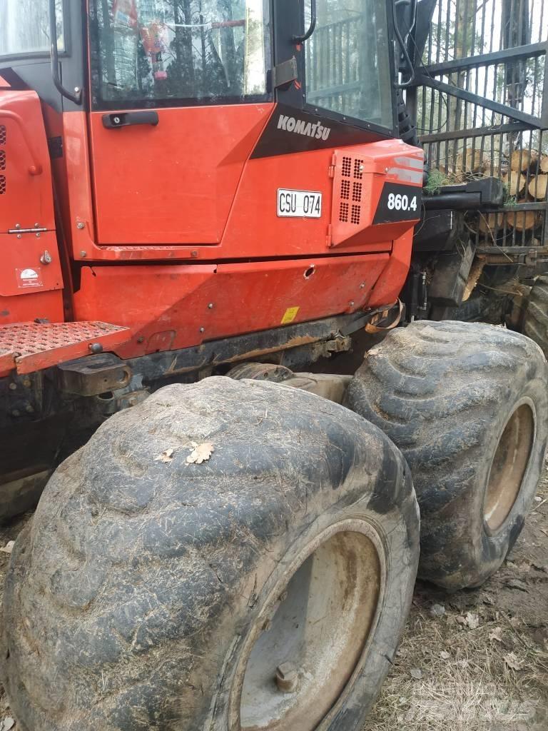 Komatsu 860.4 Uitrijwagens