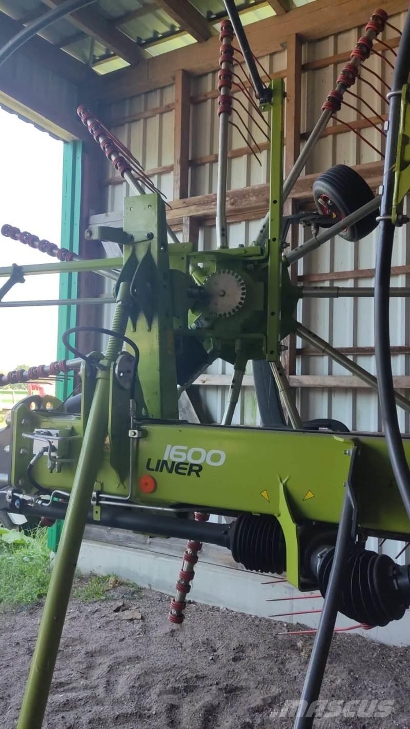 CLAAS Liner 1600 Zwadmaaiers
