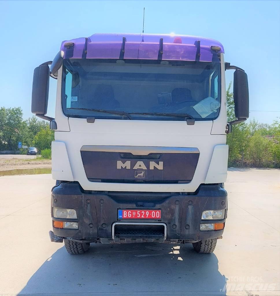 MAN TGS 41.400 Betonmixers en pompen