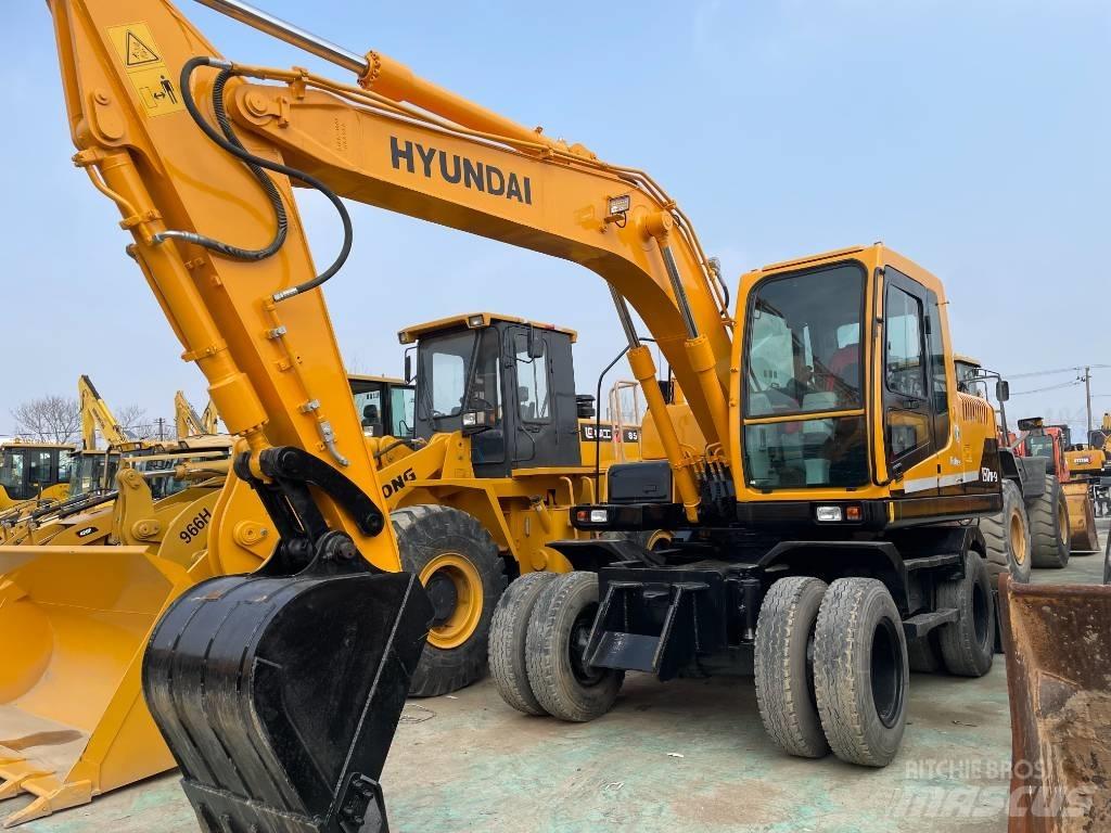 Hyundai R150W Wielgraafmachines