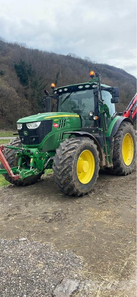 John Deere 6155R Tractoren