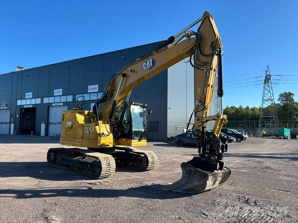 CAT 325 Rupsgraafmachines