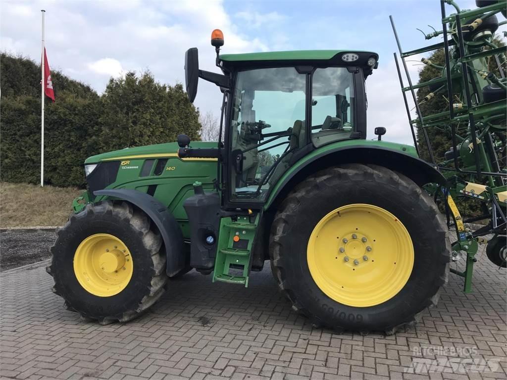 John Deere 6R 140 Tractoren