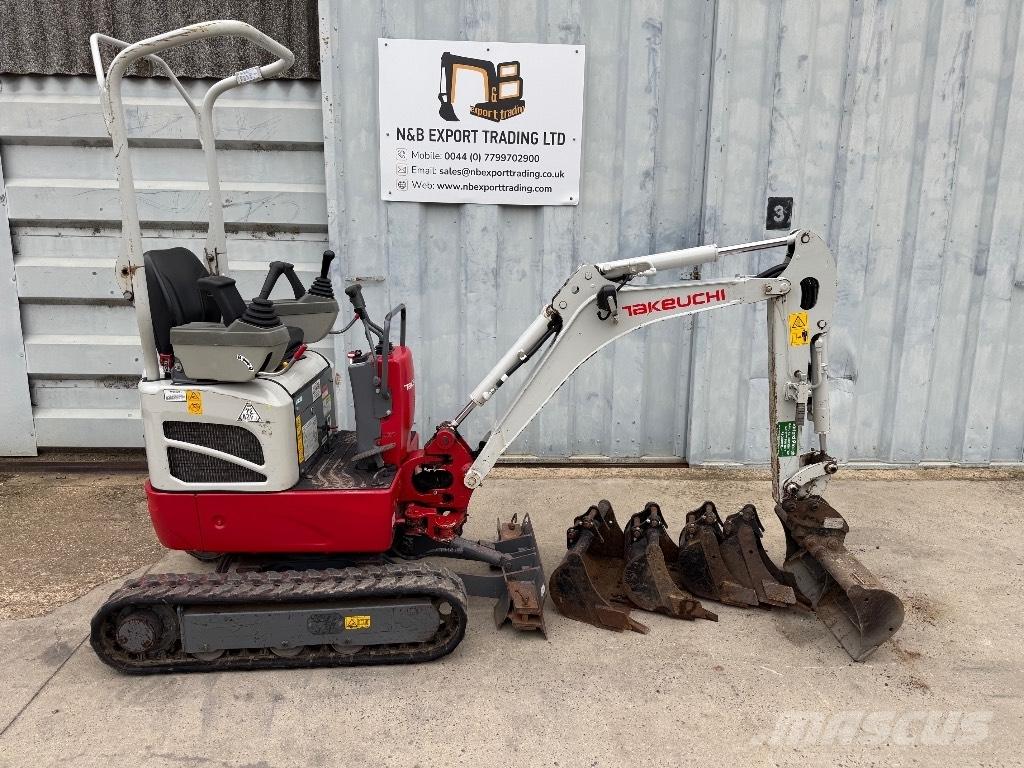 Takeuchi TB 210 Minigraafmachines < 7t