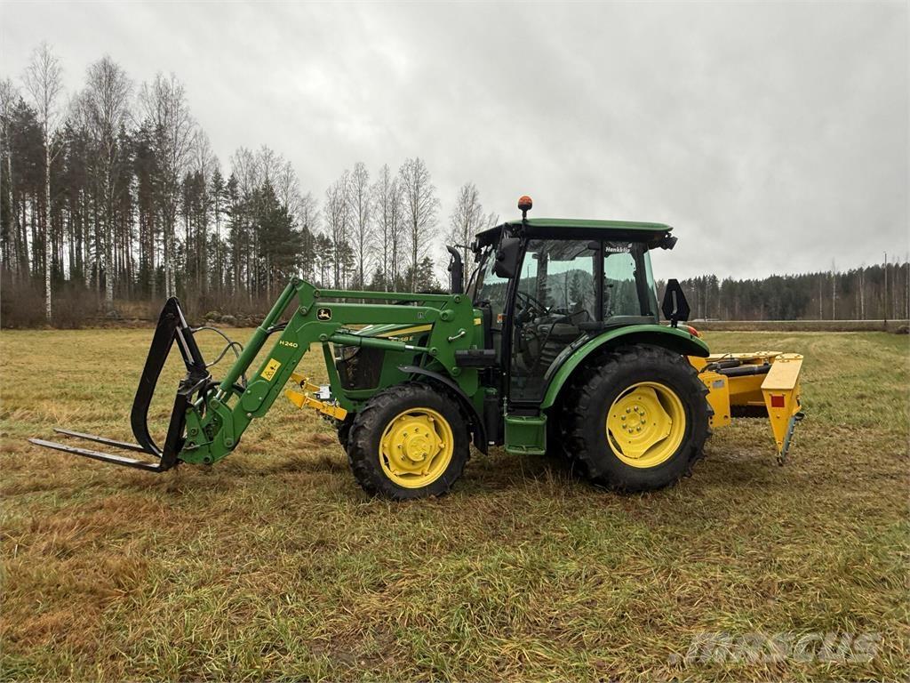 John Deere 5058E Tractoren