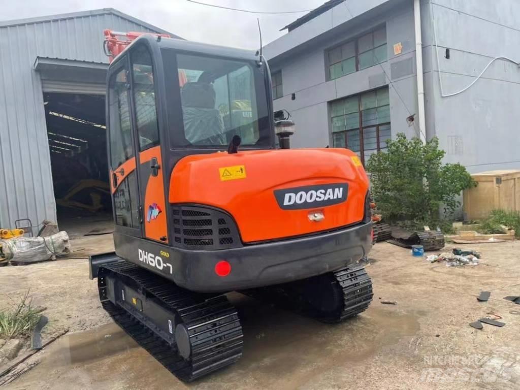 Doosan DH 60-7 Minigraafmachines < 7t