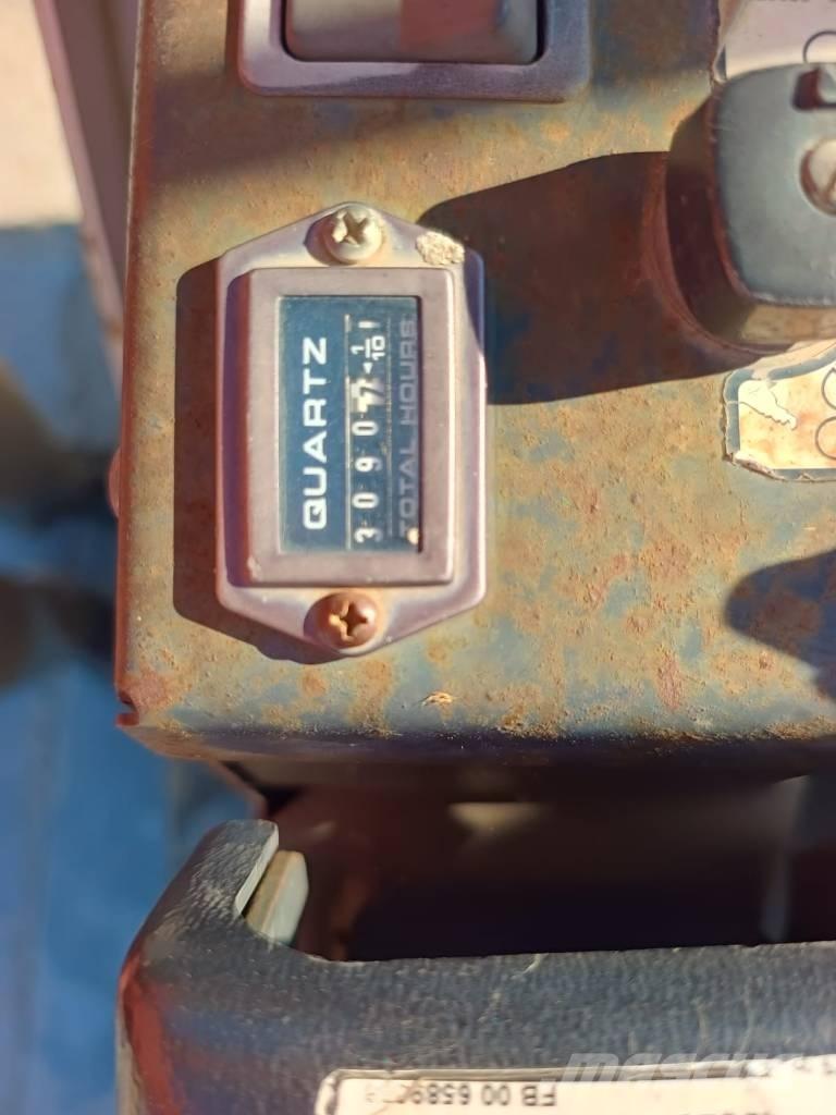 Bobcat 322 D Minigraafmachines < 7t