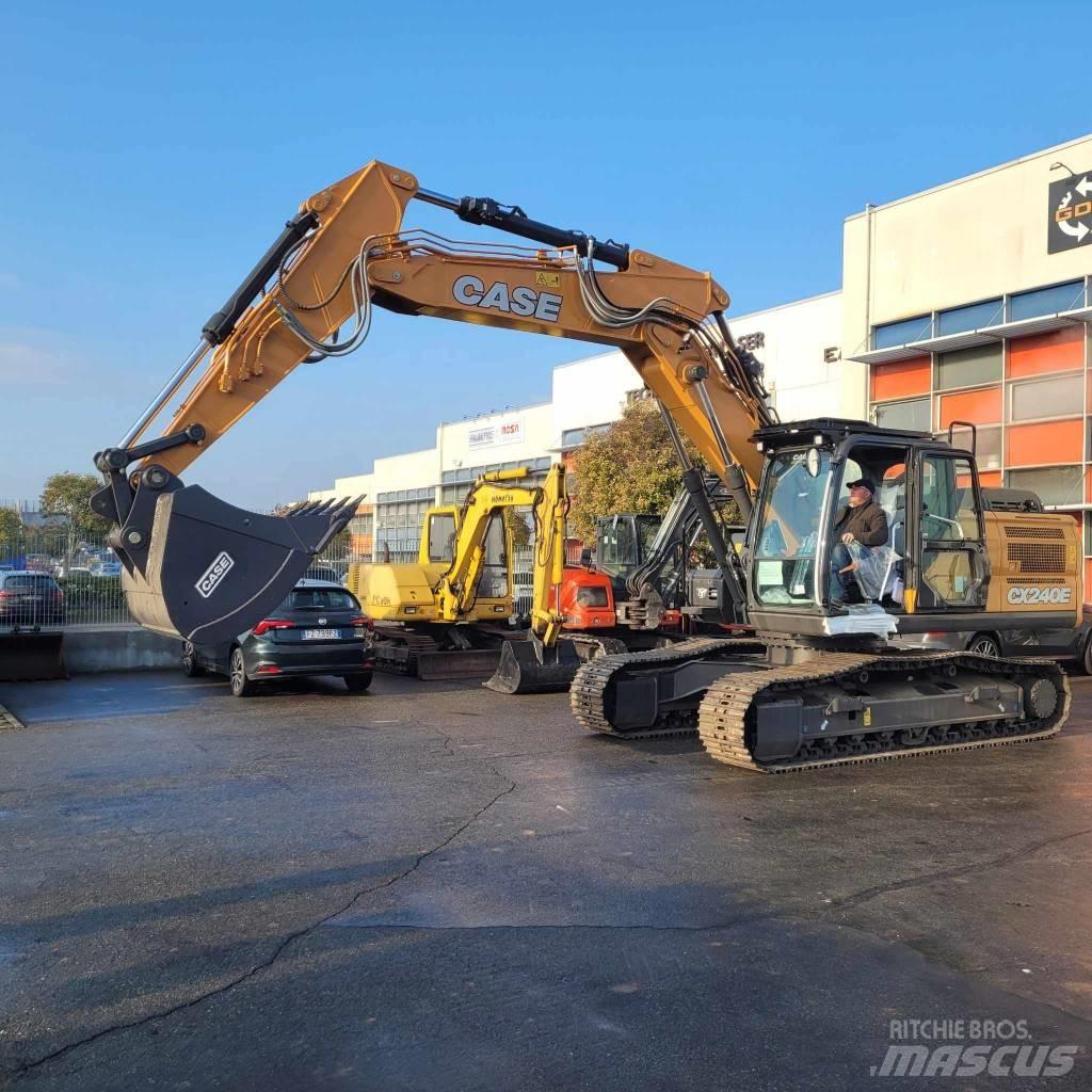 CASE CX 240 E Rupsgraafmachines