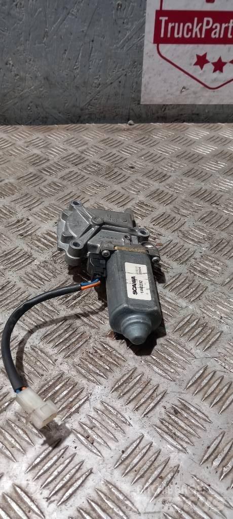 Scania R 440   1442292 Cabine en interieur