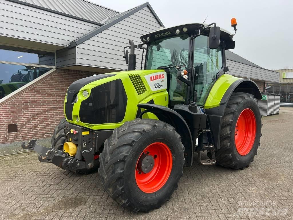 CLAAS Axion 800 Cis Tractoren