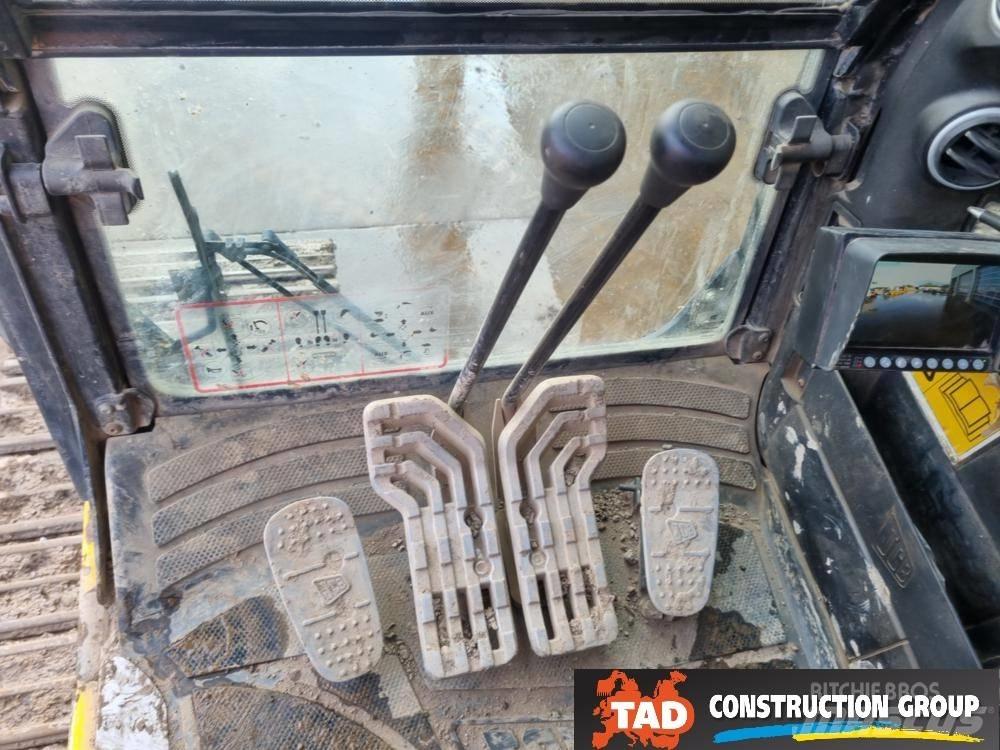 JCB JS 240 LC Rupsgraafmachines