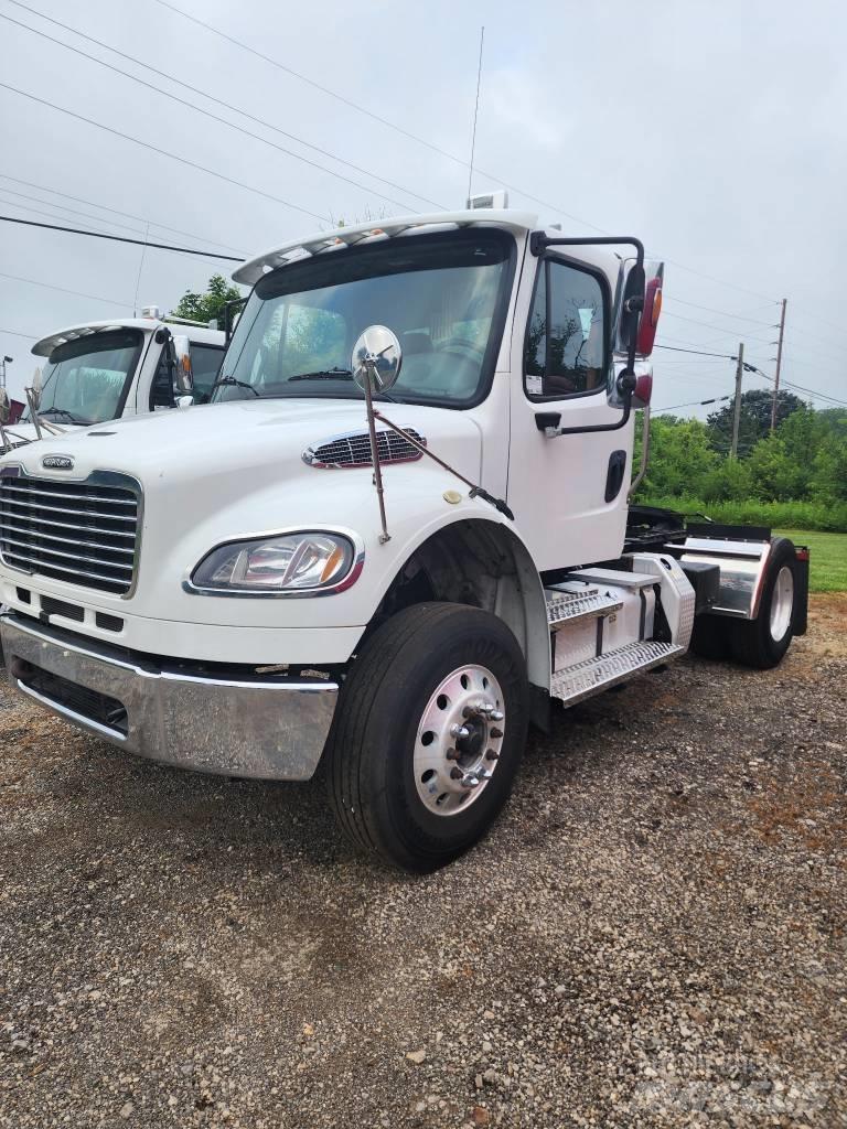 Freightliner M2 Trekkers