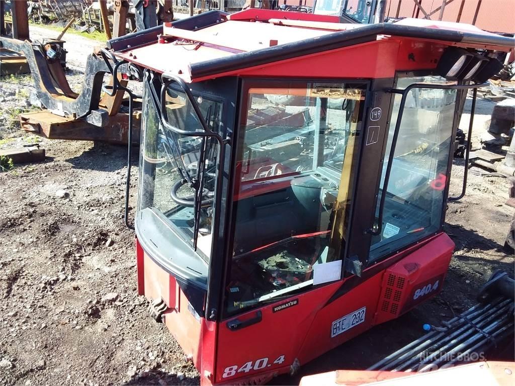Komatsu 840.4 Cabine en interieur