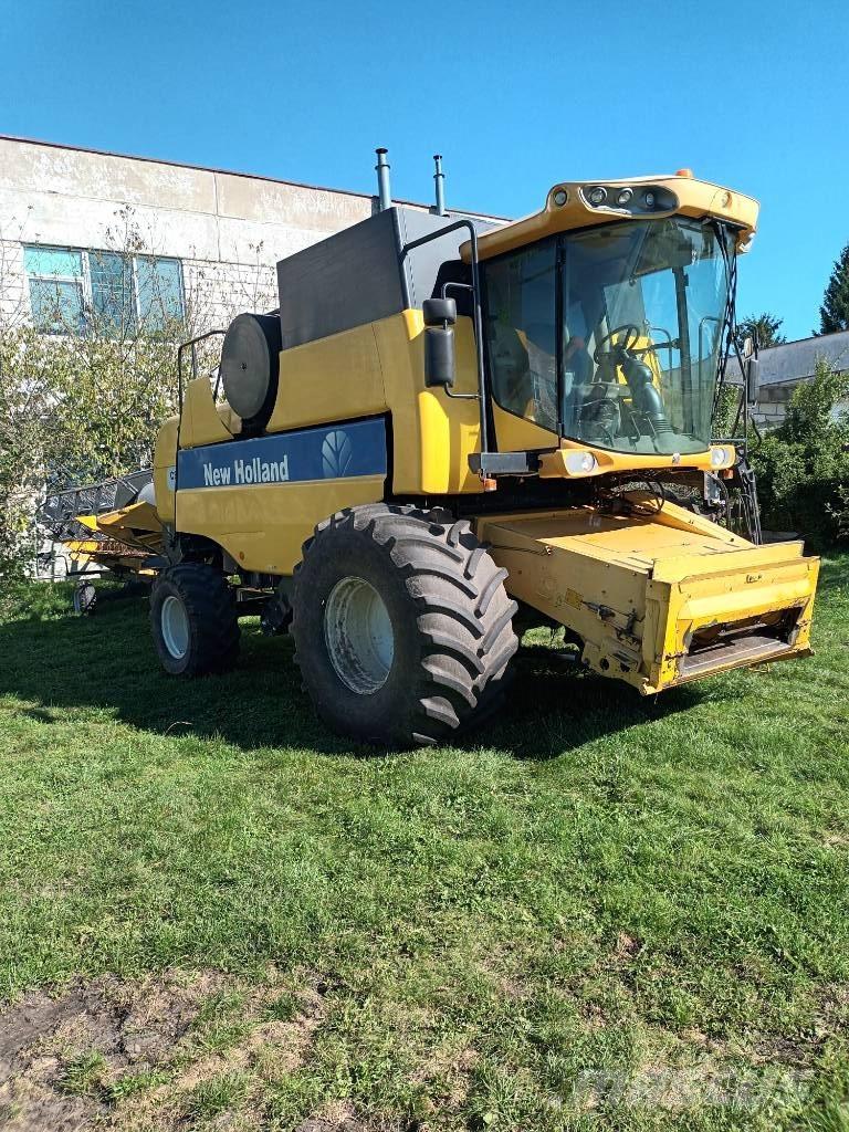 New Holland CS 6080 Maaidorsmachines