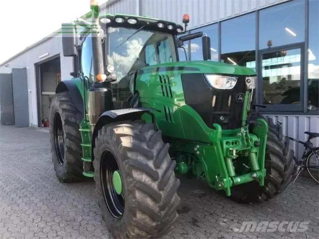 John Deere 6215r Tractoren